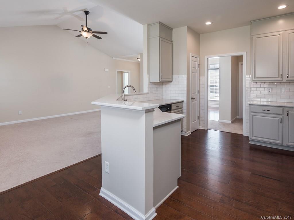 74 Pamlico Road, Unit 230 Fletcher, NC 28732 - Photo 10 of 24