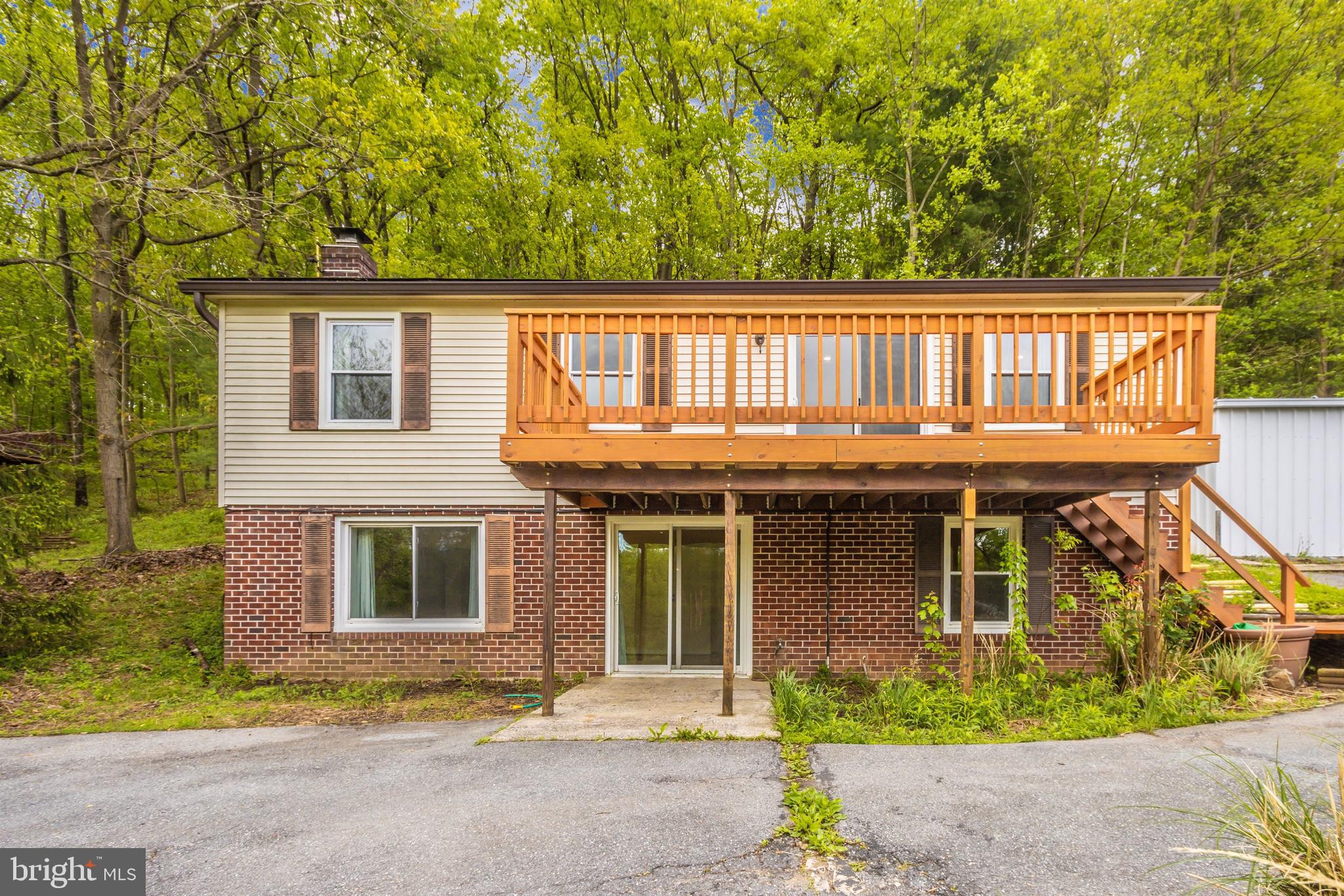 5535 Buffalo Road Mount Airy, MD 21771 - Photo 1 of 33