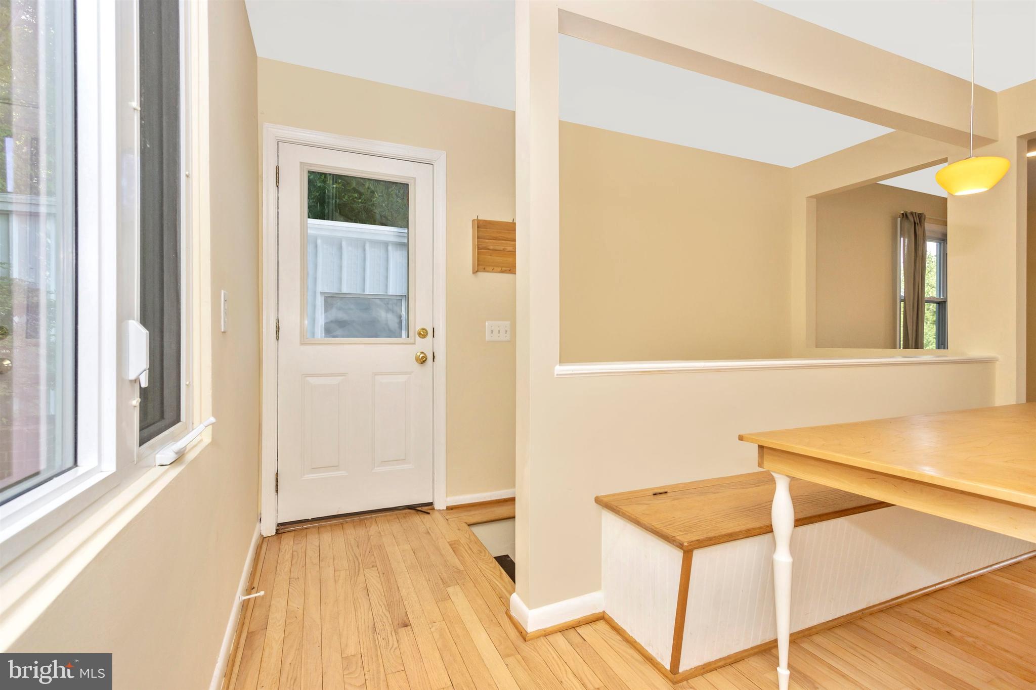 5535 Buffalo Road Mount Airy, MD 21771 - Photo 5 of 33