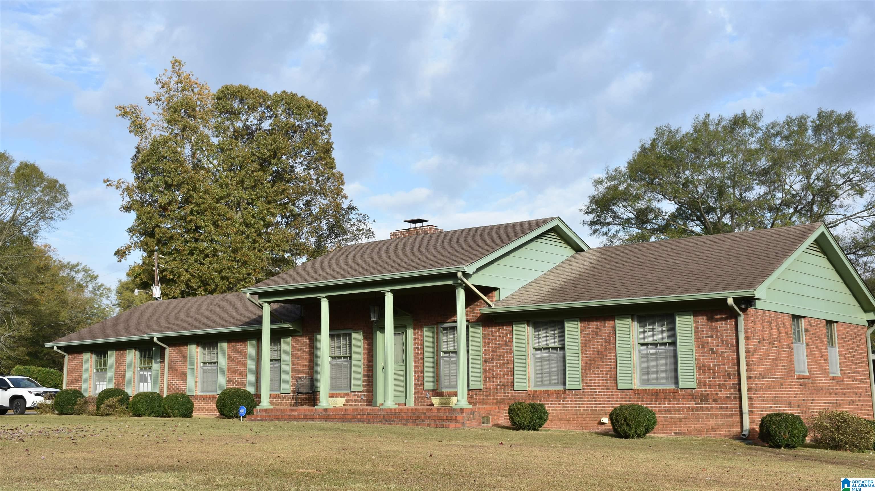 516 Odens Mill Road Sylacauga, AL 35150 - Photo 2 of 33