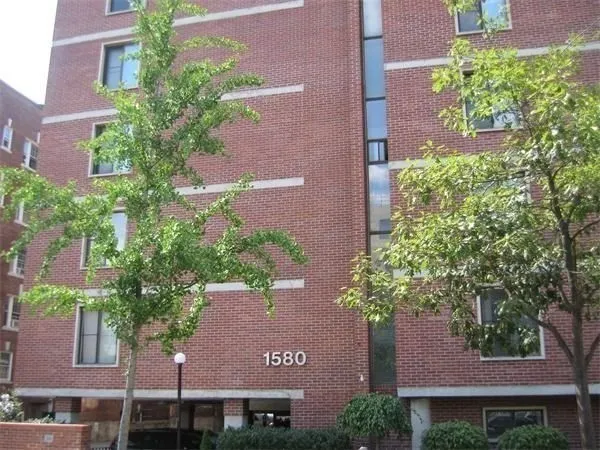 $3,800 | 1580 Massachusetts Avenue, Unit 2G, Cambridge, MA 02138