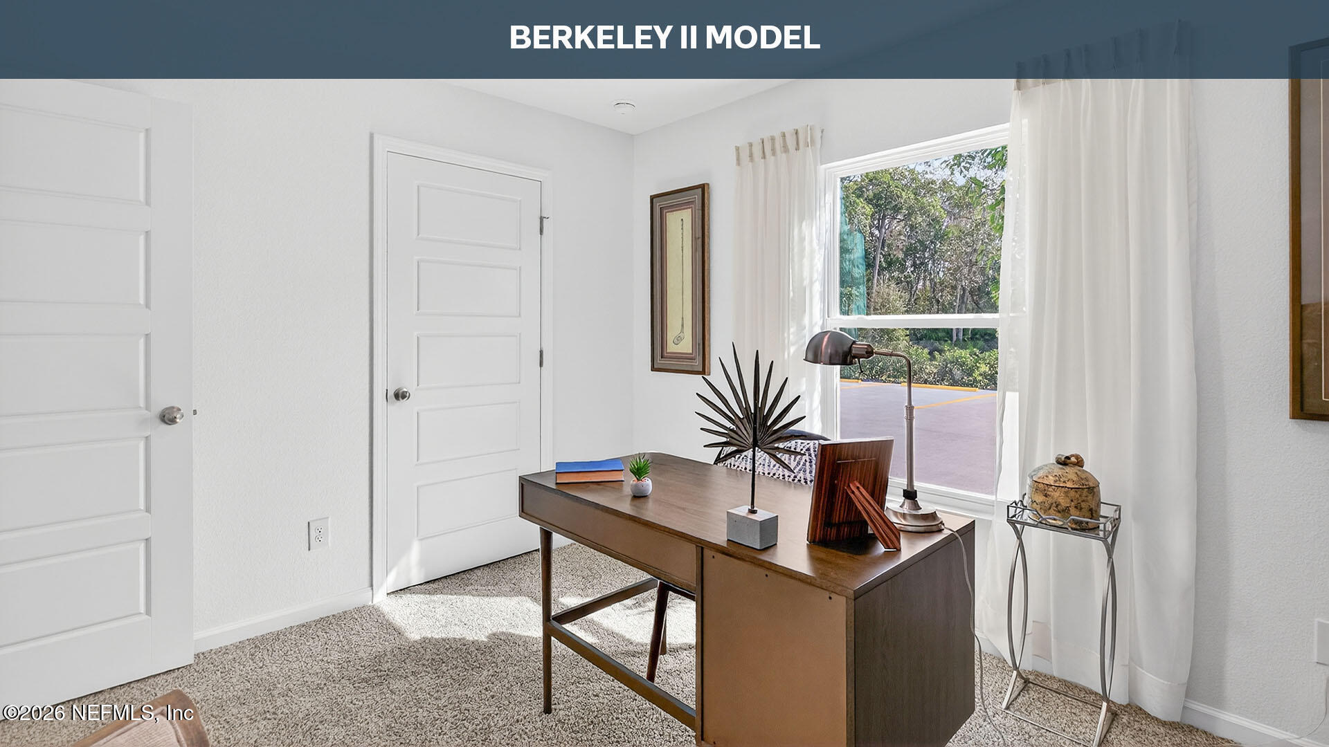 12233 Yew Tree Road Jacksonville, FL 32218 - Photo 19 of 52 a living room with a sink and potted plants next to a window