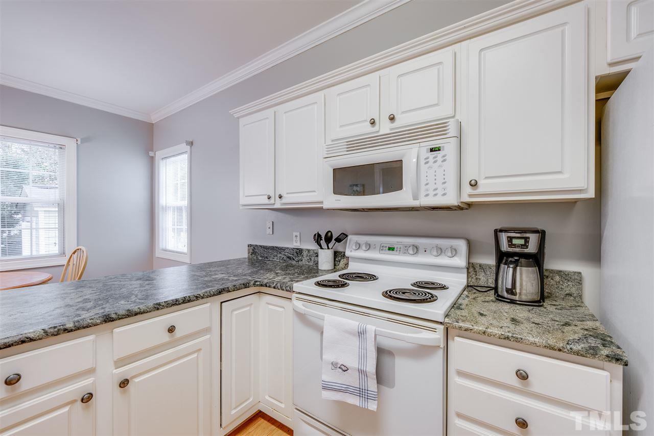 4812 Morning Edge Drive Raleigh, NC 27613 - Photo 9 of 29