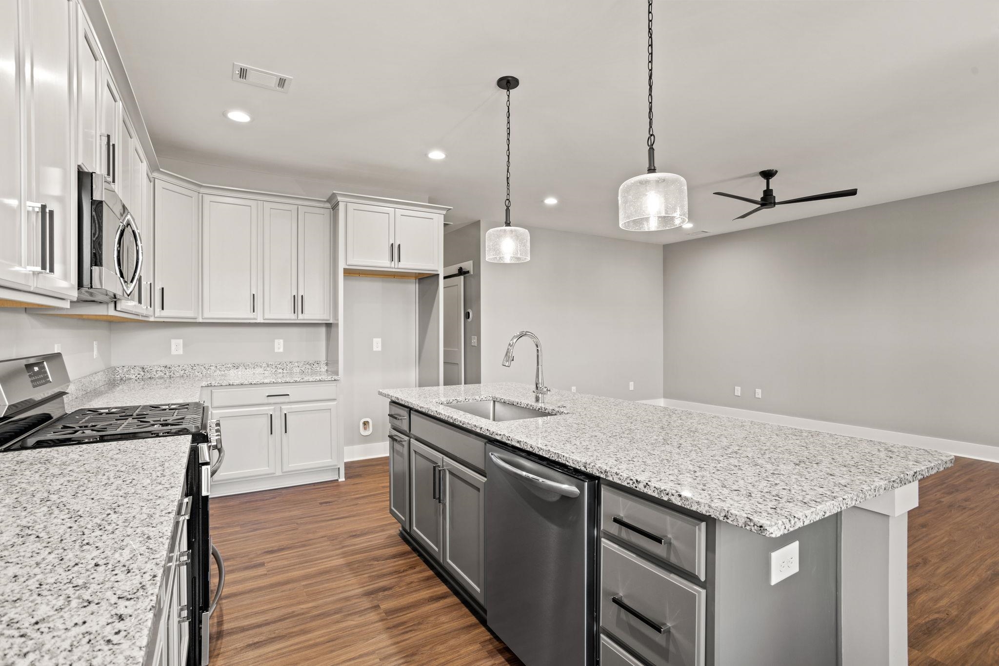 1008 Zinfandel Way Duncan, SC 29334 - Photo 6 of 24