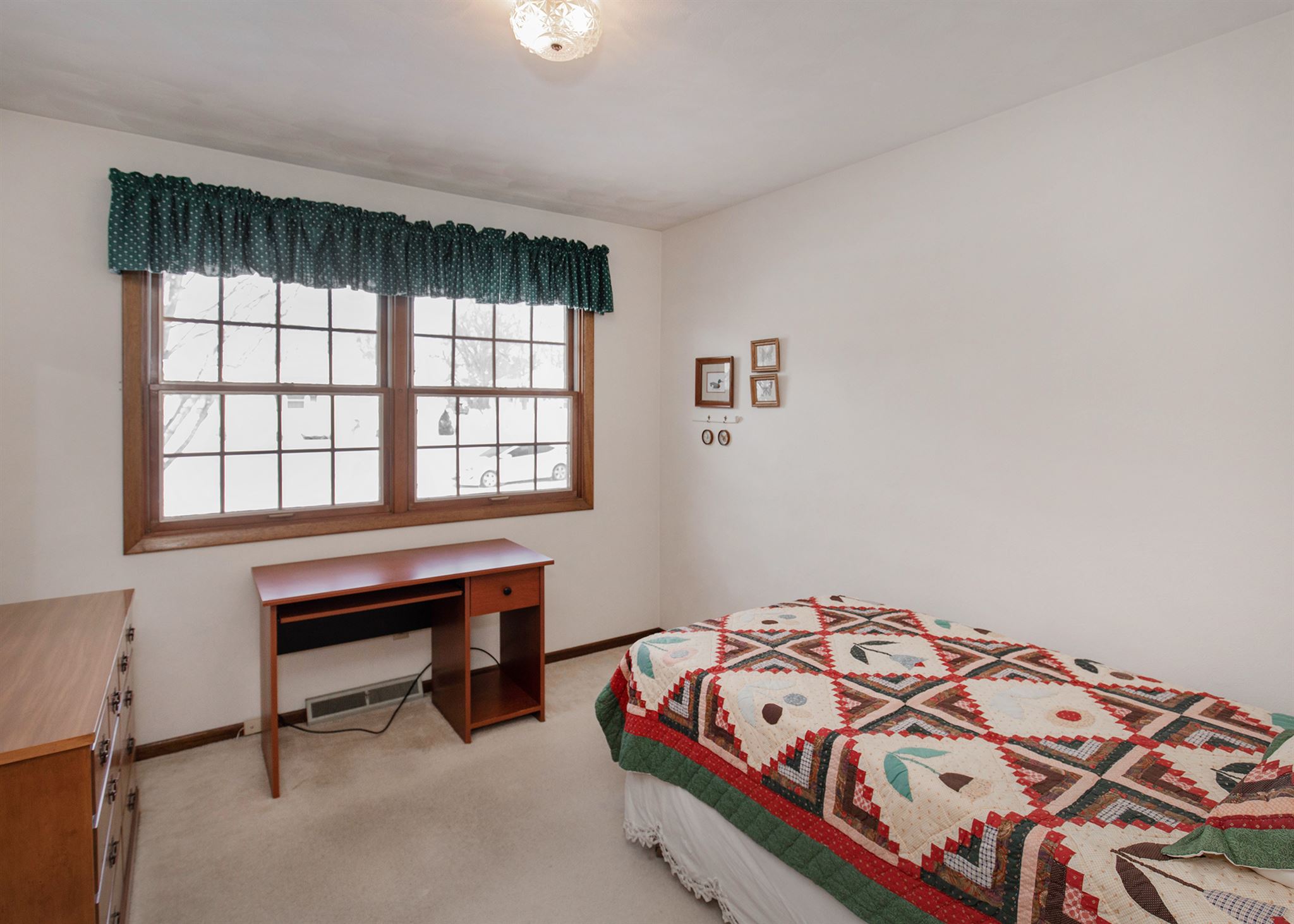 2401 3rd Street Moline, IL 61265 - Photo 27 of 36 Gallery Image 27