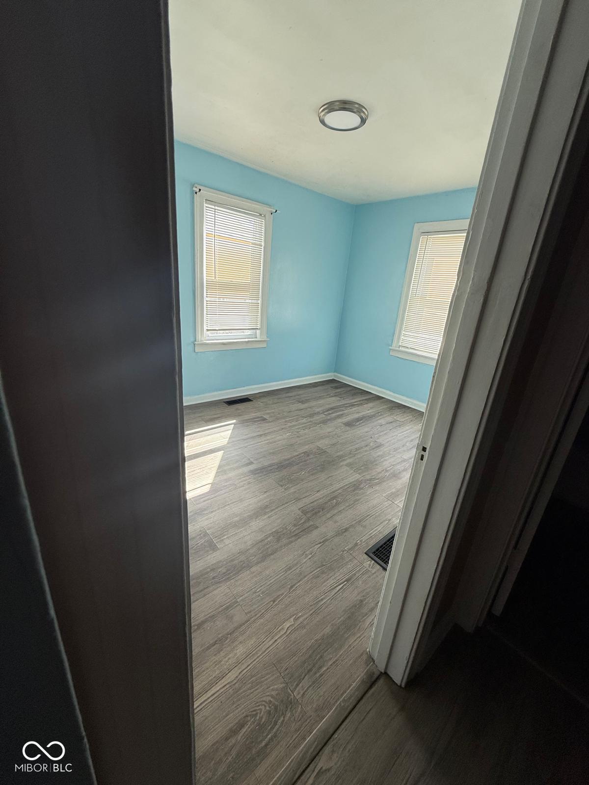 1328-1330 North Chester Avenue Indianapolis, IN 46201 - Photo 4 of 8