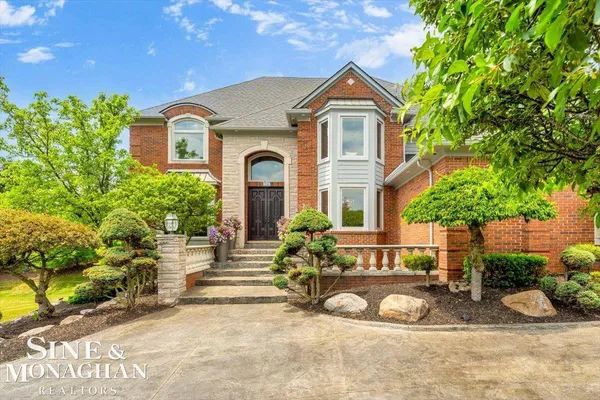 $1,594,800 | 1289 Creek Pointe Drive, Rochester, MI 48307