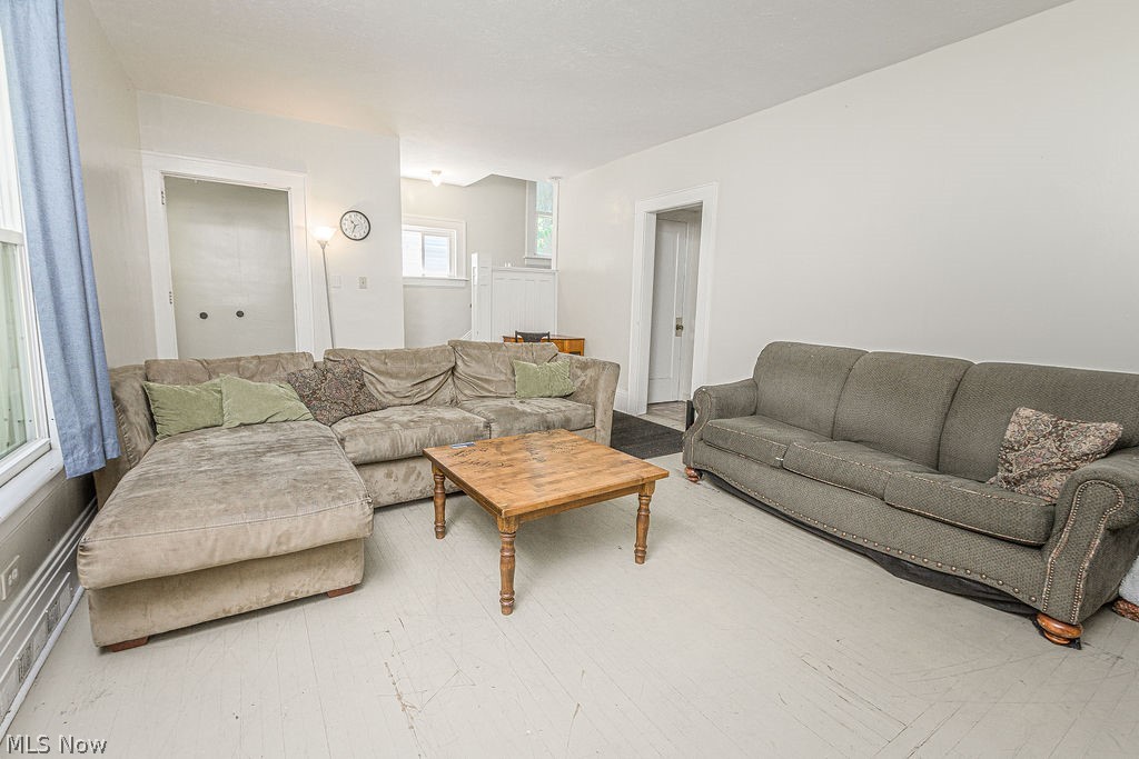 348 Ruckel Road Akron, OH 44305 - Photo 5 of 24 Gallery Image 5