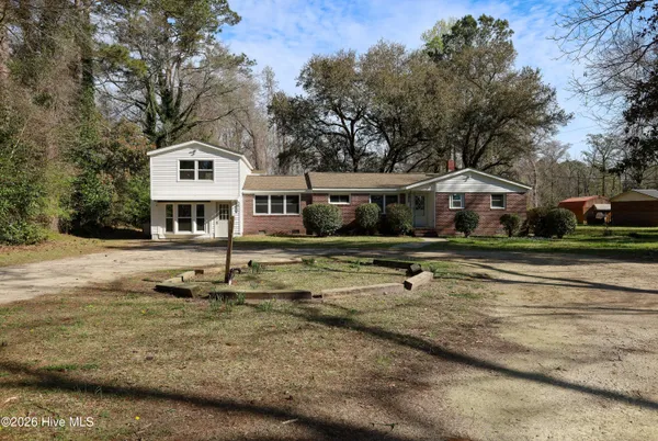 $1,500 | 1190 Blue Creek Road, Unit B, Jacksonville, NC 28540