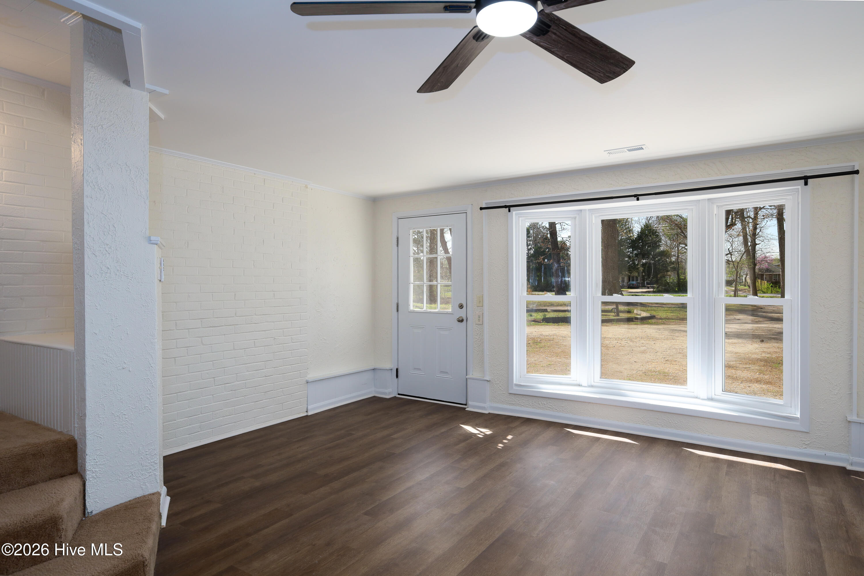 1190 Blue Creek Road, Unit B Jacksonville, NC 28540 - Photo 11 of 31 17