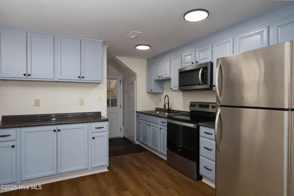 $1,500 | 1190 Blue Creek Road, Unit B, Jacksonville, NC 28540