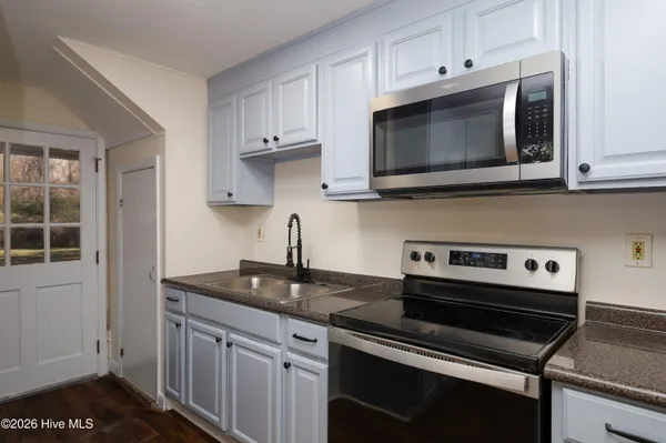 $1,500 | 1190 Blue Creek Road, Unit B, Jacksonville, NC 28540