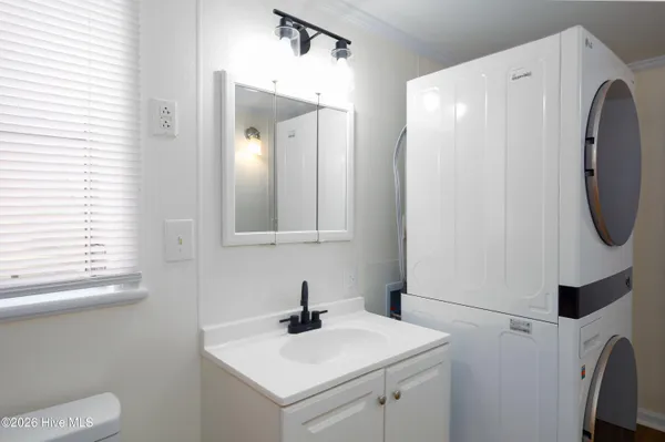 $1,500 | 1190 Blue Creek Road, Unit B, Jacksonville, NC 28540