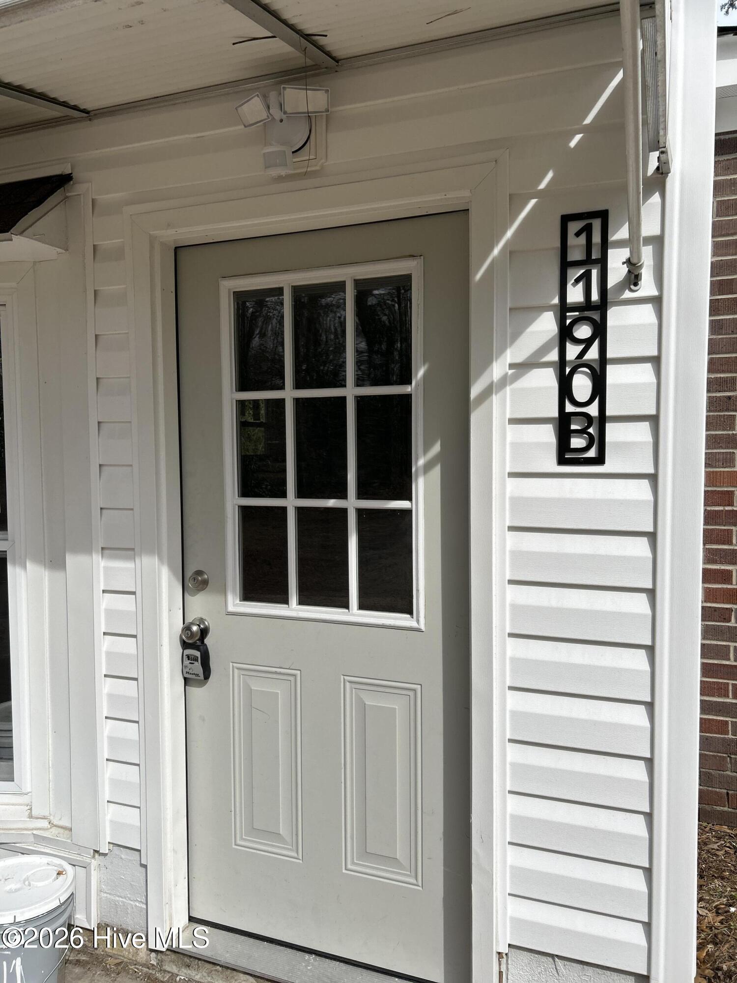 1190 Blue Creek Road, Unit B Jacksonville, NC 28540 - Photo 5 of 32 4