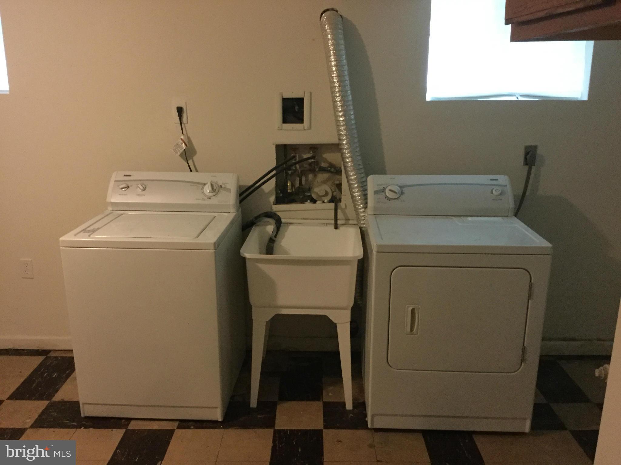 6813 Nashville Road Hyattsville, MD 20784 - Photo 20 of 20 Interior (General) Washer and Dryer