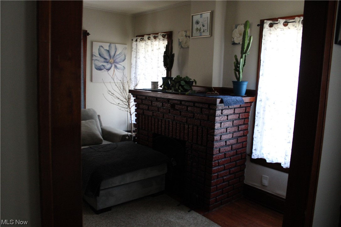 905 Spring Road Cleveland, OH 44109 - Photo 11 of 34 Gallery Image 11