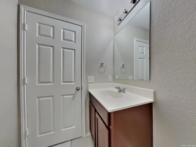 $1,419 | 310 Mistflower, New Braunfels, TX 78130