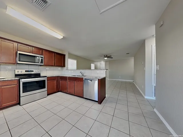 $1,419 | 310 Mistflower, New Braunfels, TX 78130