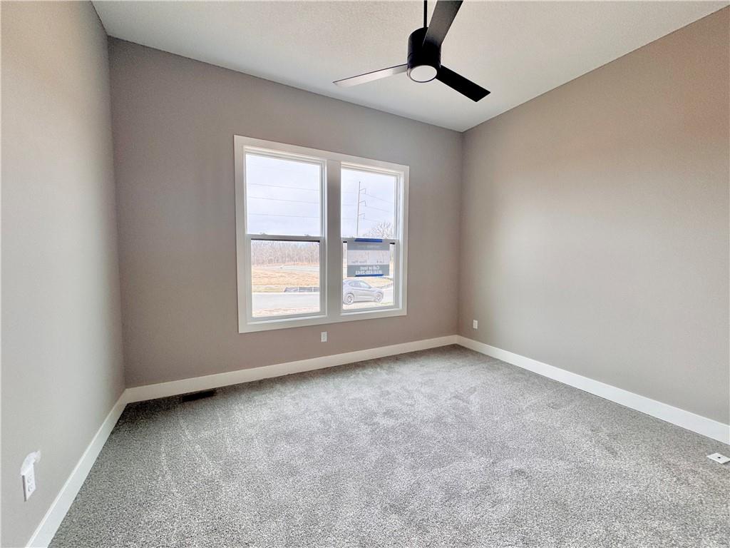 4935 Northwest Martin Street Riverside, MO 64151 - Photo 14 of 21