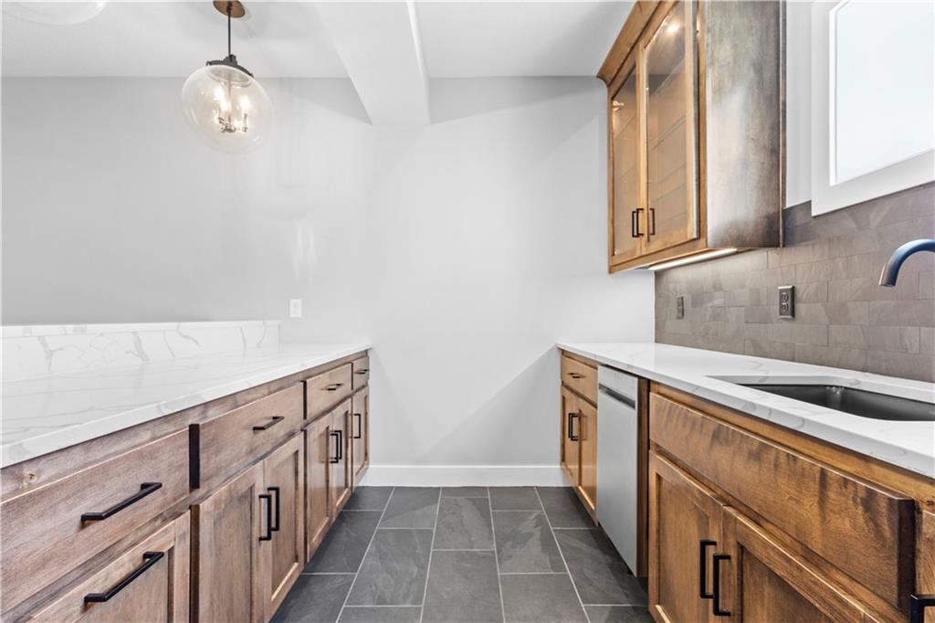 4935 Northwest Martin Street Riverside, MO 64151 - Photo 37 of 42