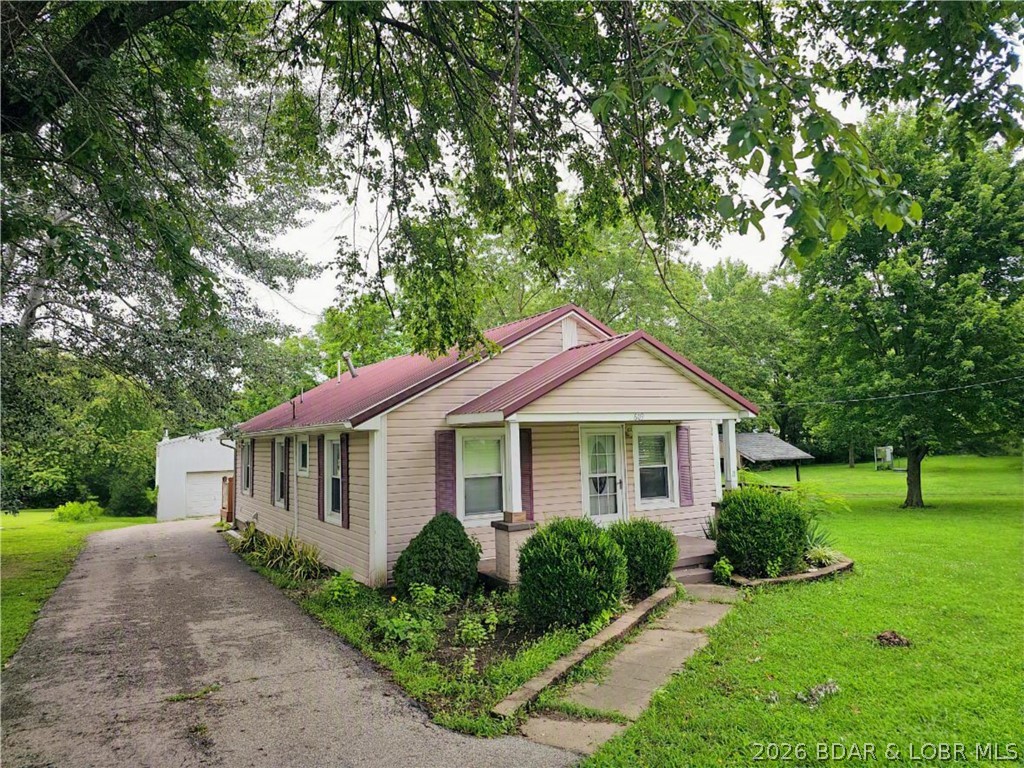 609 East 4th Street Eldon, MO 65026 - Photo 1 of 13