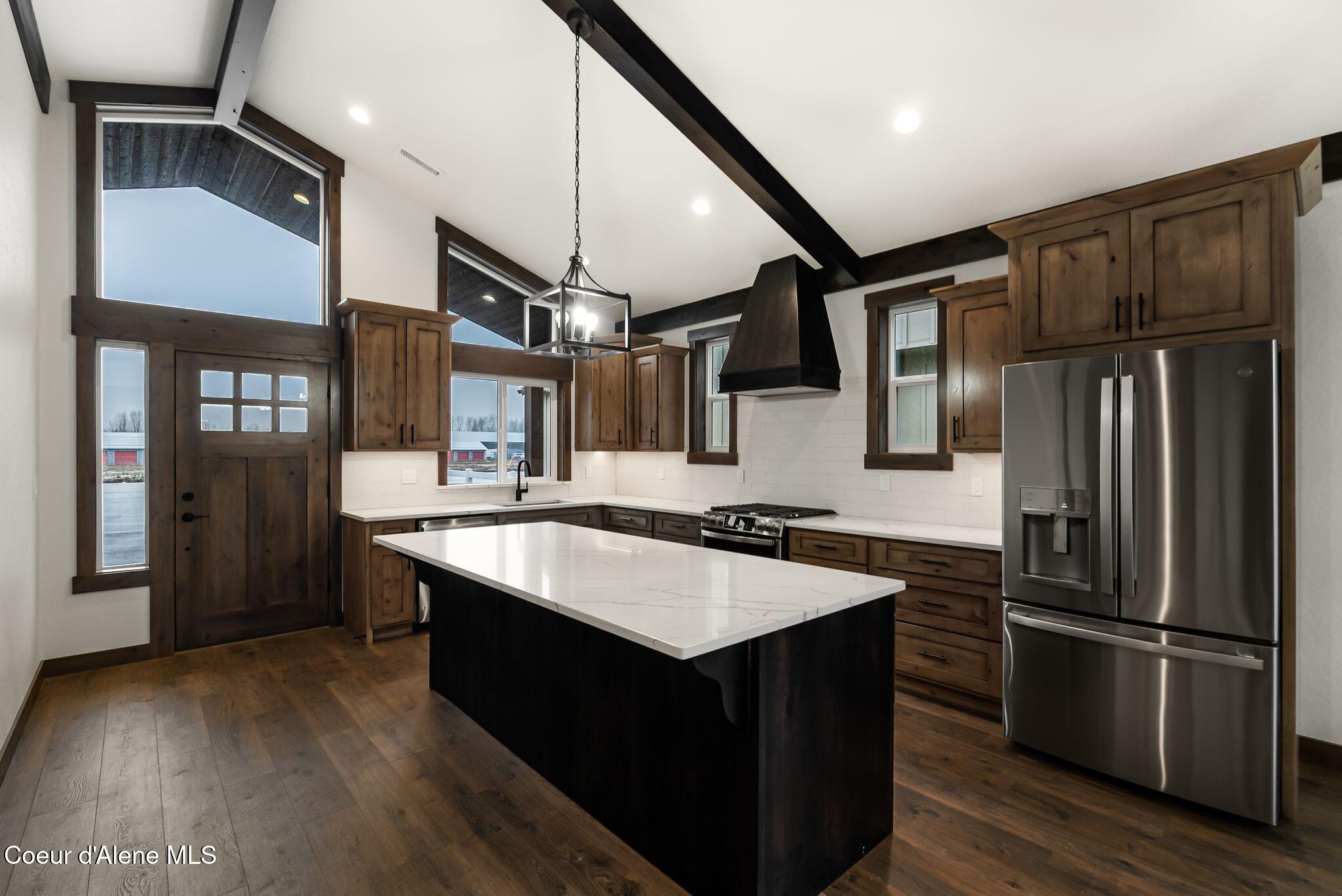 105 Backtrack Road Sandpoint, ID 83864 - Photo 9 of 34 9