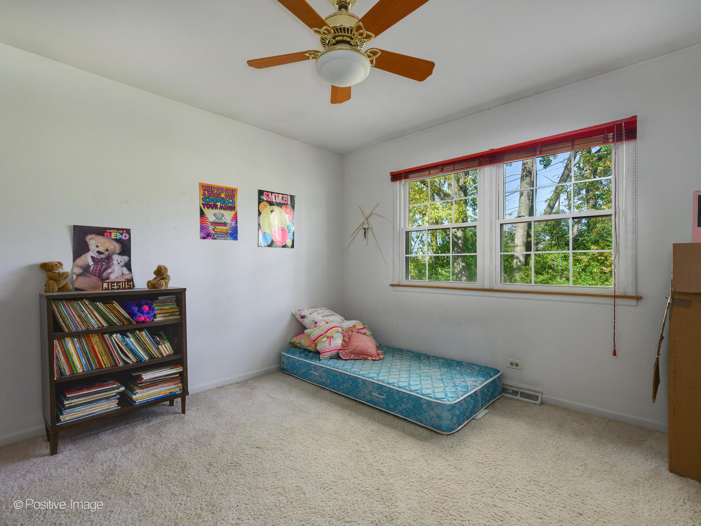 1107 Juniper Terrace Glenview, IL 60025 - Photo 19 of 30 a living room with furniture and a window