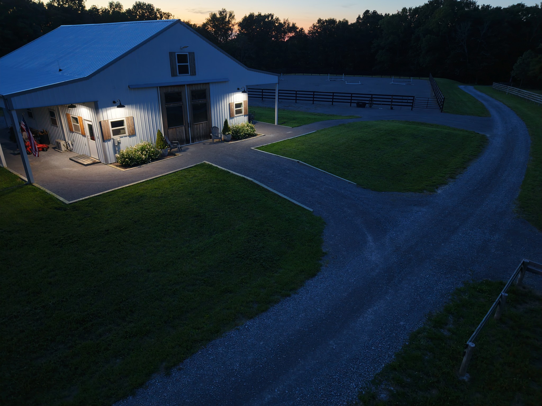 3 Millersburg Road Christiana, TN 37037 - Photo 28 of 60 a house view with a garden space