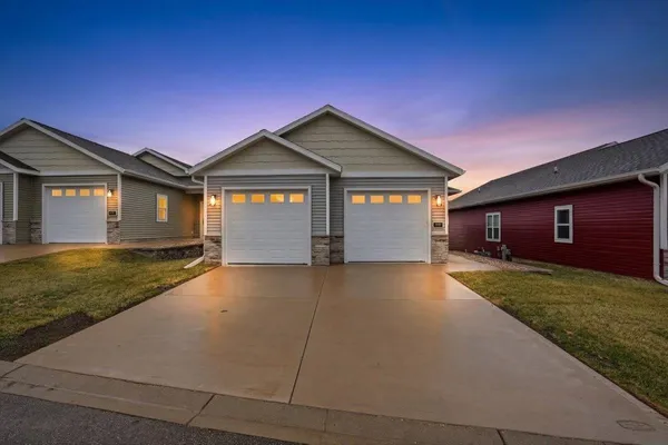 $450,000 | 1206 Tivoli, Oregon, WI 53575