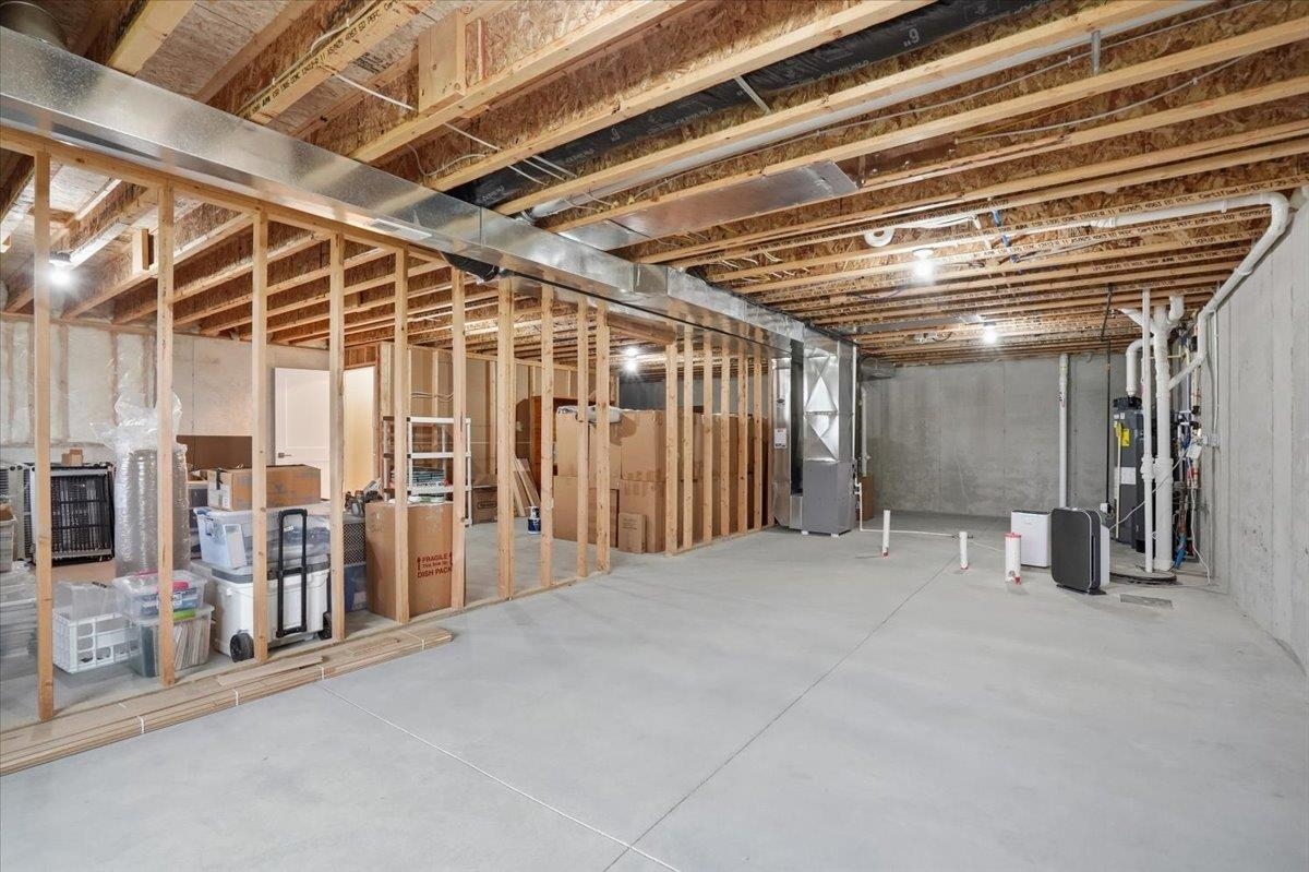 1206 Tivoli Oregon, WI 53575 - Photo 24 of 32