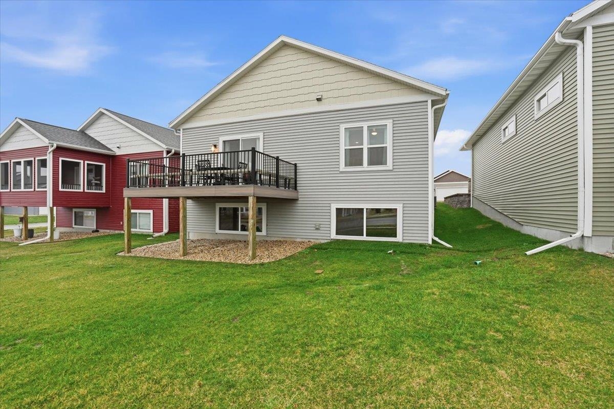 1206 Tivoli Oregon, WI 53575 - Photo 28 of 32