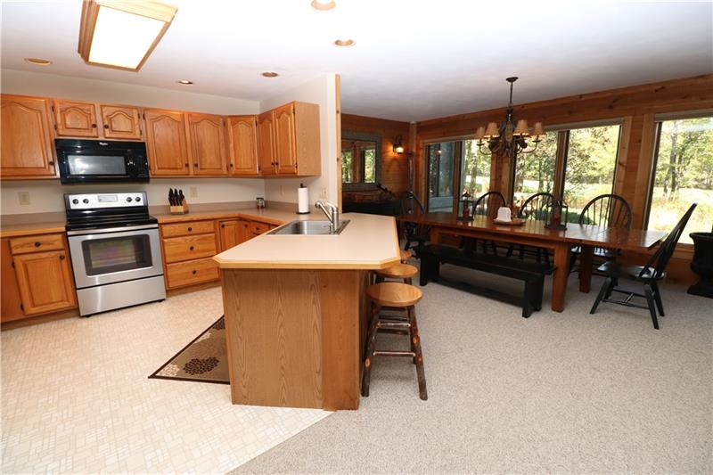 1943 South Ridge Way Hidden Valley, PA 15502 - Photo 6 of 24 Gallery Image 6