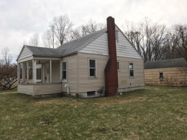 2915 Locust Road South Bend, IN 46614 - Photo 1 of 9 Gallery Image 1