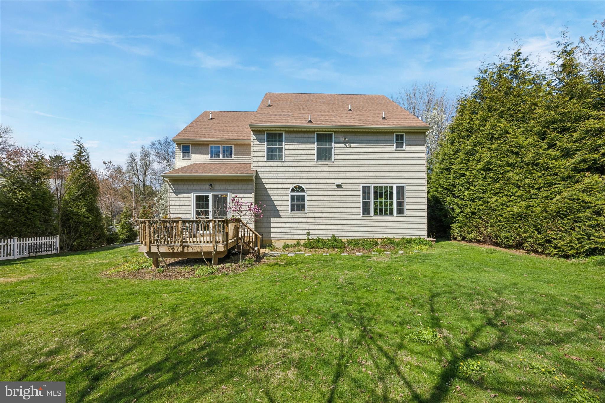 746 Upper Gulph Road Wayne, PA 19087 - Photo 32 of 34 A cozy deck to enjoy a beverage