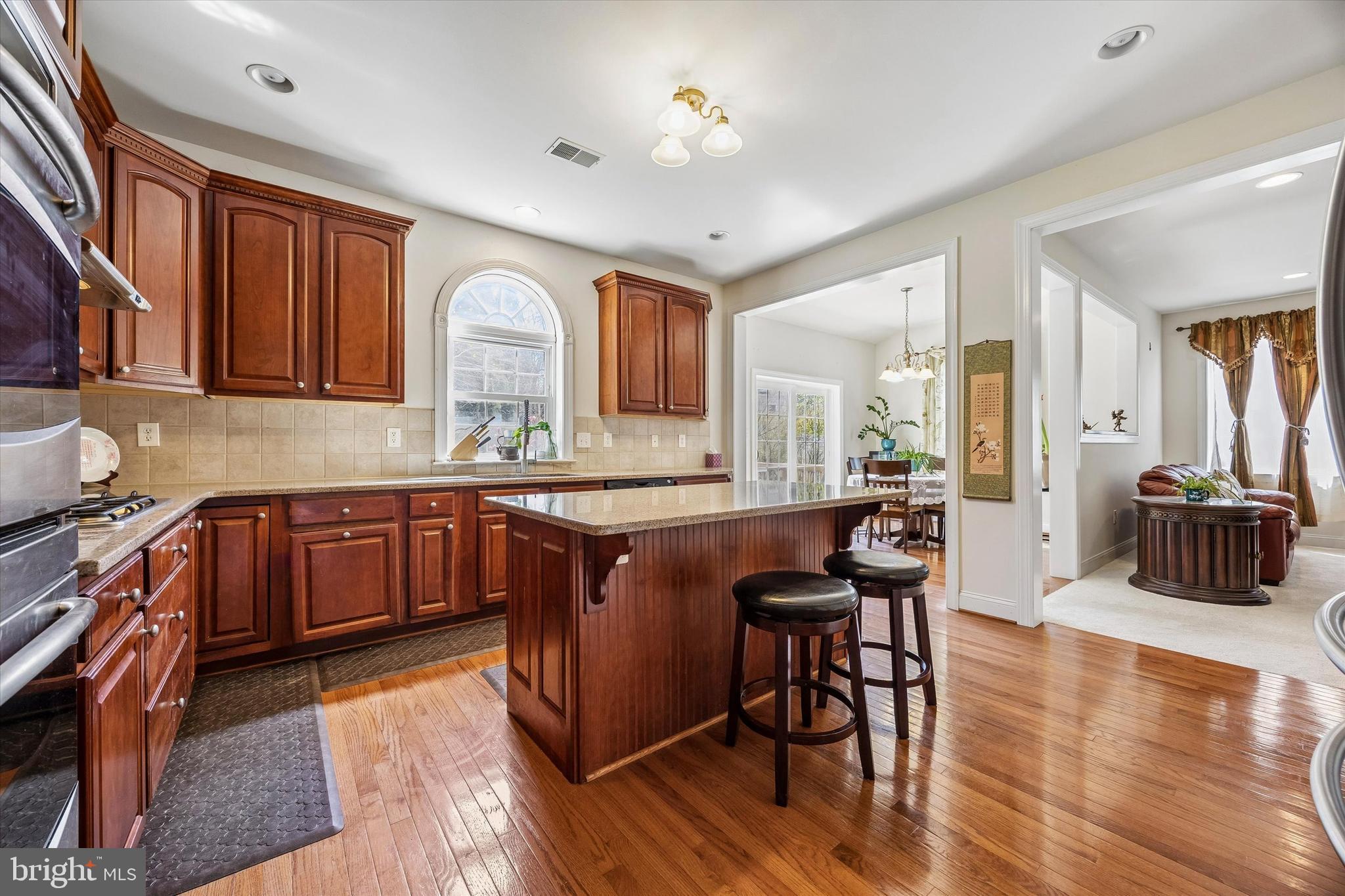 746 Upper Gulph Road Wayne, PA 19087 - Photo 7 of 34 The kitchen is impressive from all angles