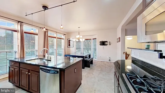 $393,000 | 12 Fawn Court, Delran, NJ 08075