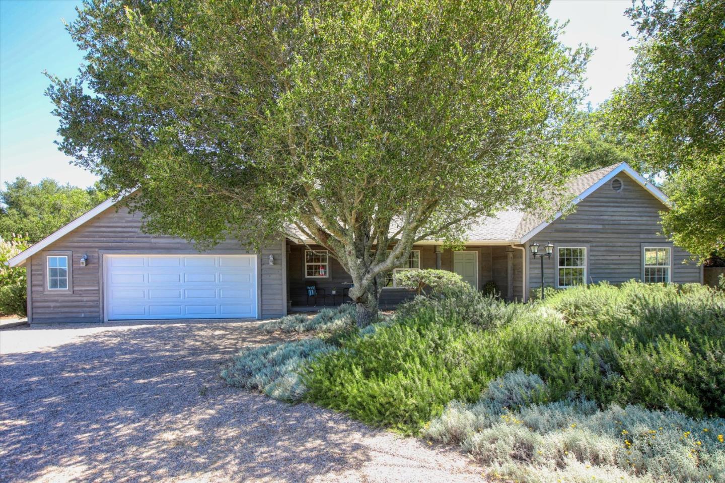 11995 San Marcos Road Atascadero, CA 93422 - Photo 3 of 56