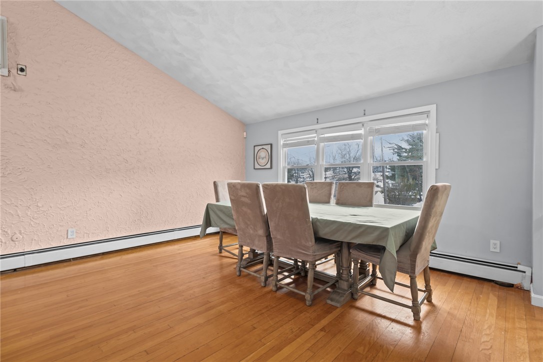 46 Harrison Street Johnston, RI 02919 - Photo 11 of 36