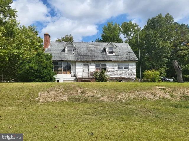 $245,000 | 23706 Three Notch Road, Hollywood, MD 20636