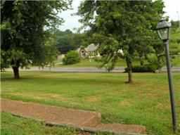 426 Calista Road White House, TN 37188 - Photo 3 of 13 Gallery Image 3