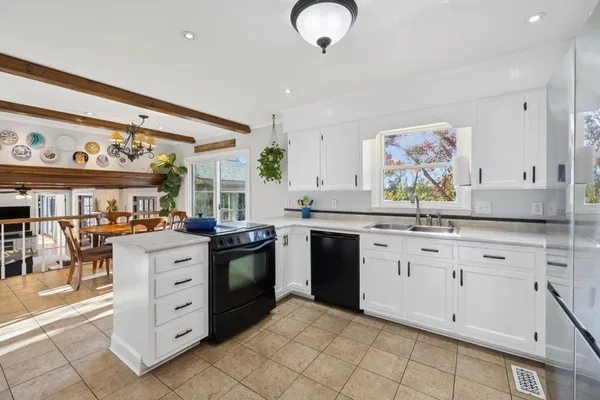 $699,900 | 711 Warrior Drive, Murfreesboro, TN 37128