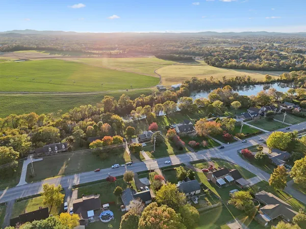 $699,900 | 711 Warrior Drive, Murfreesboro, TN 37128