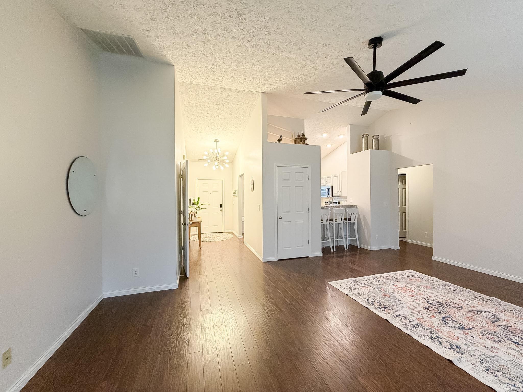 10244 Clippinger Road Evansville, IN 47725 - Photo 12 of 36