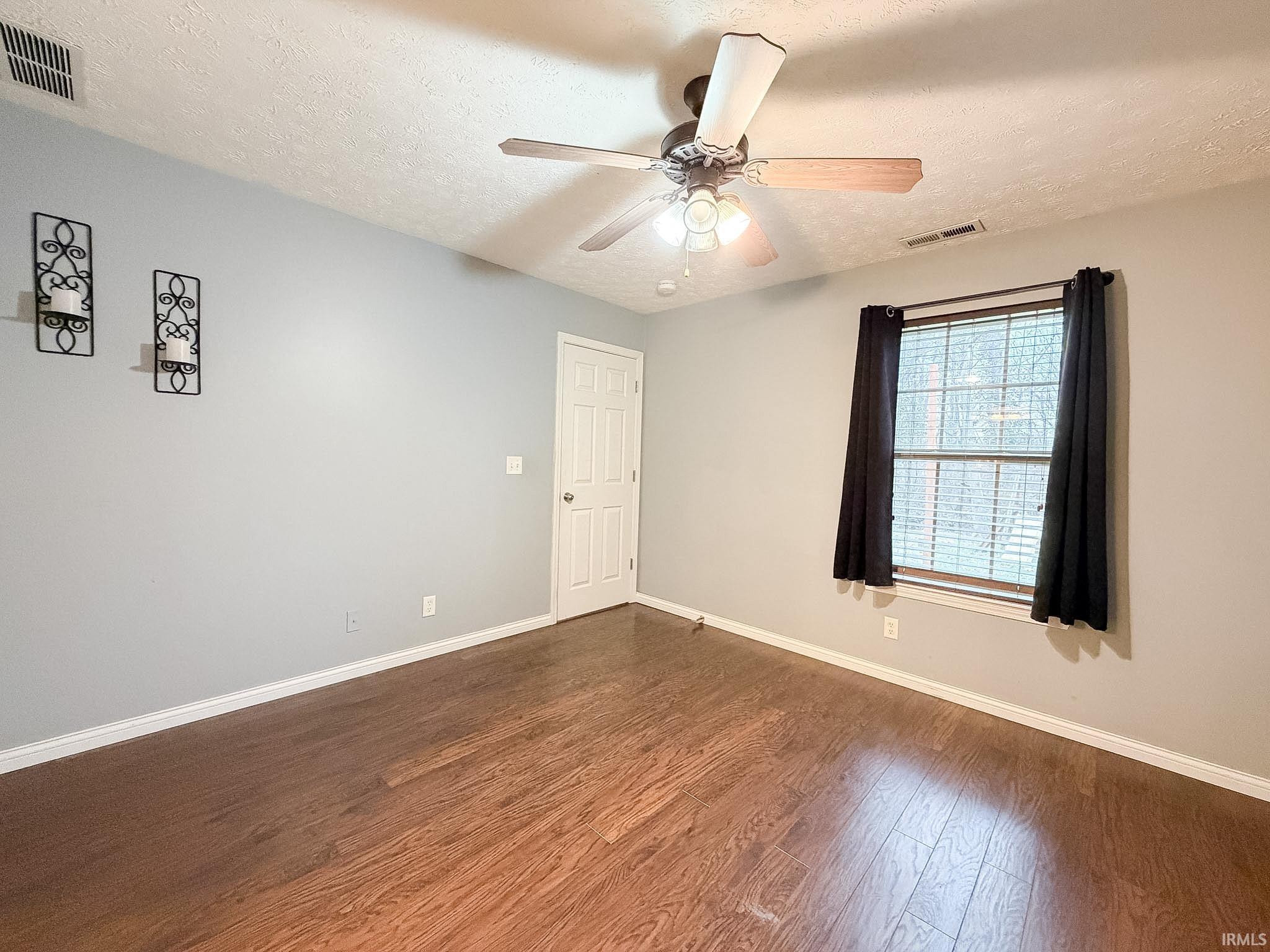 10244 Clippinger Road Evansville, IN 47725 - Photo 16 of 36