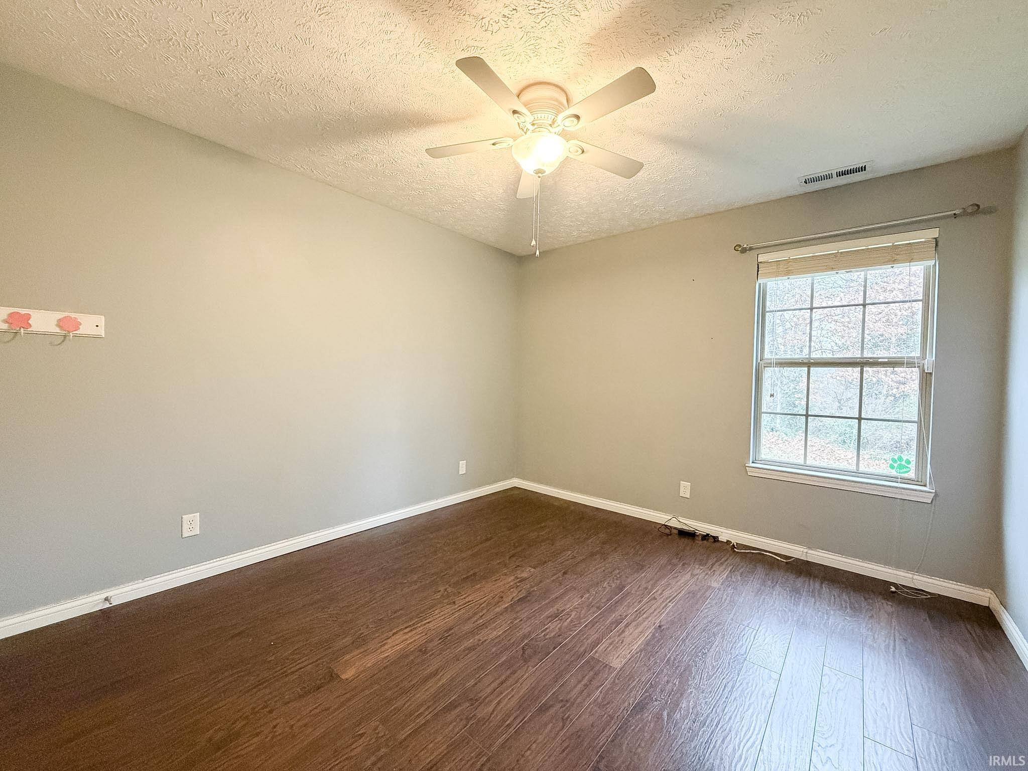 10244 Clippinger Road Evansville, IN 47725 - Photo 18 of 36