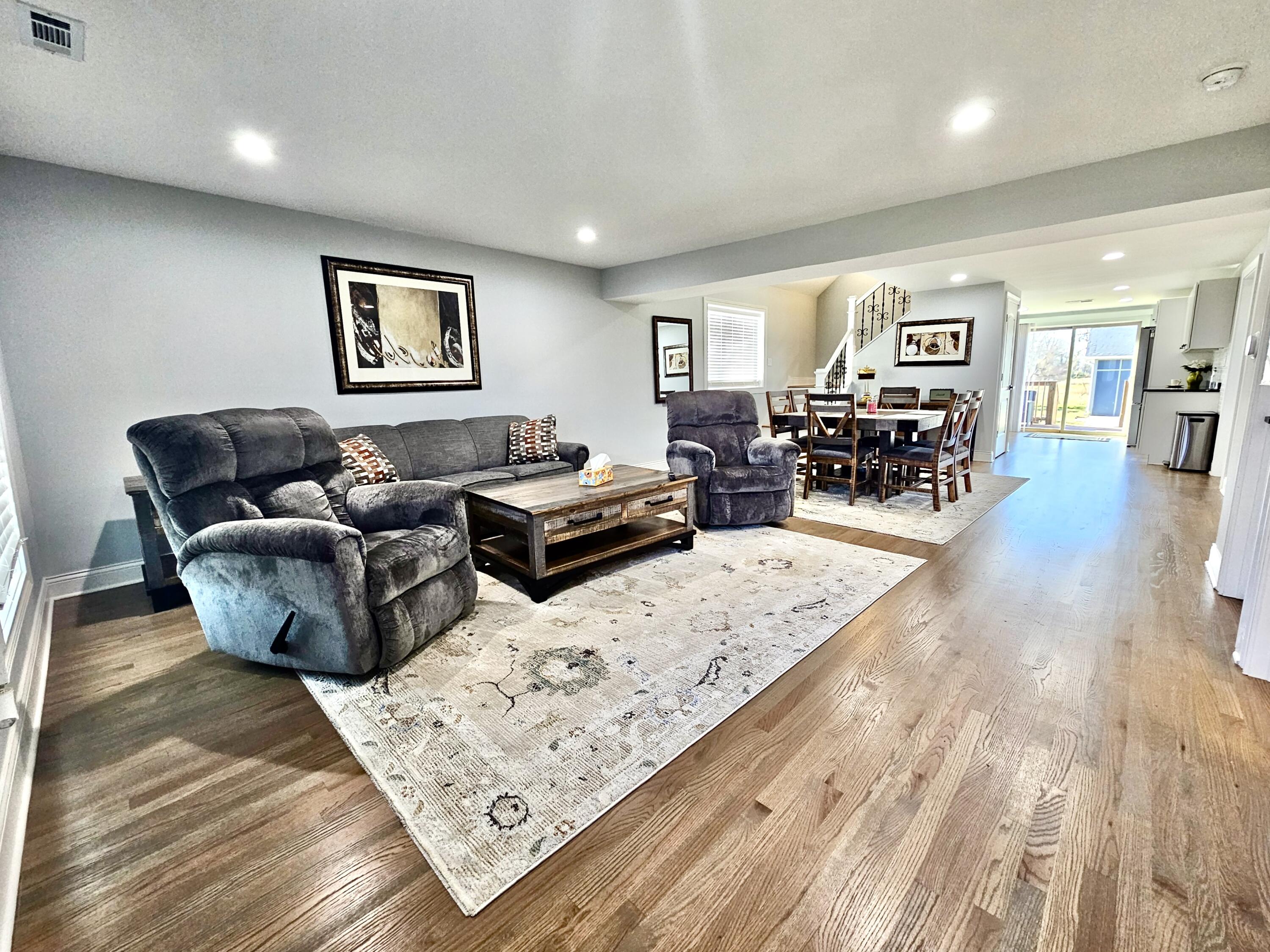 1982 South Benton Center Road Benton Harbor, MI 49022 - Photo 11 of 39 20241126_140823