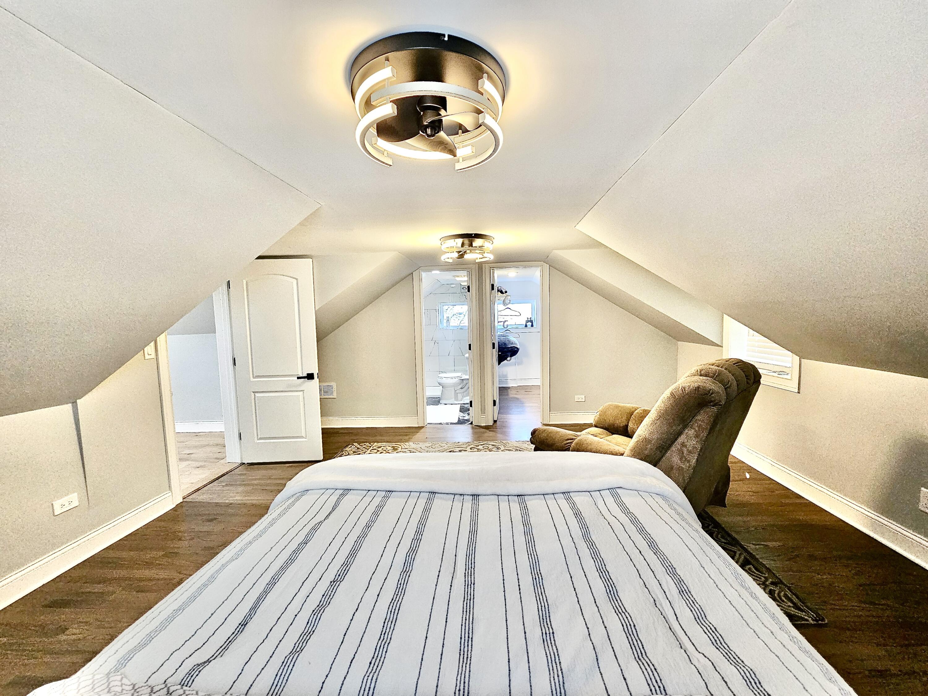 1982 South Benton Center Road Benton Harbor, MI 49022 - Photo 17 of 39 20241126_142015