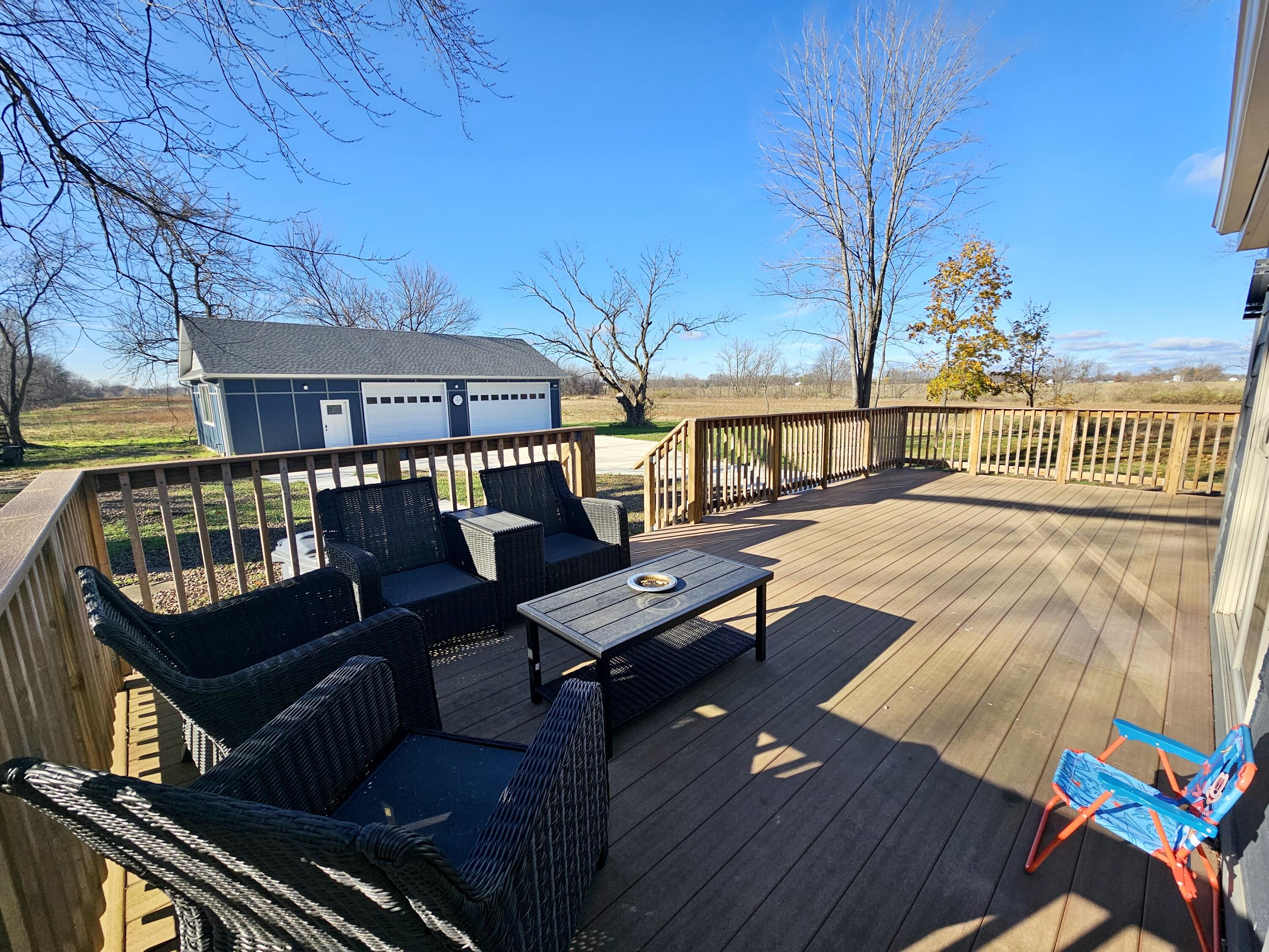 1982 South Benton Center Road Benton Harbor, MI 49022 - Photo 28 of 39 20241126_135627