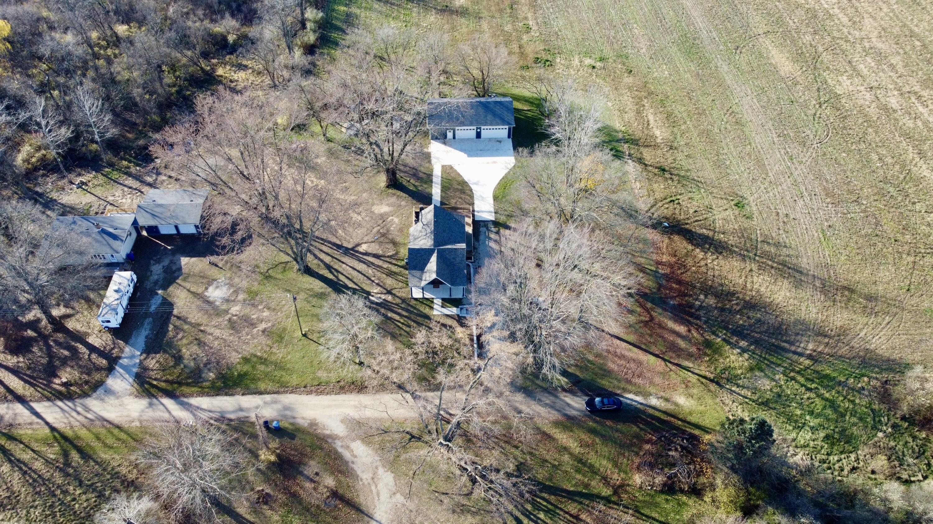 1982 South Benton Center Road Benton Harbor, MI 49022 - Photo 36 of 39 DJI_0652