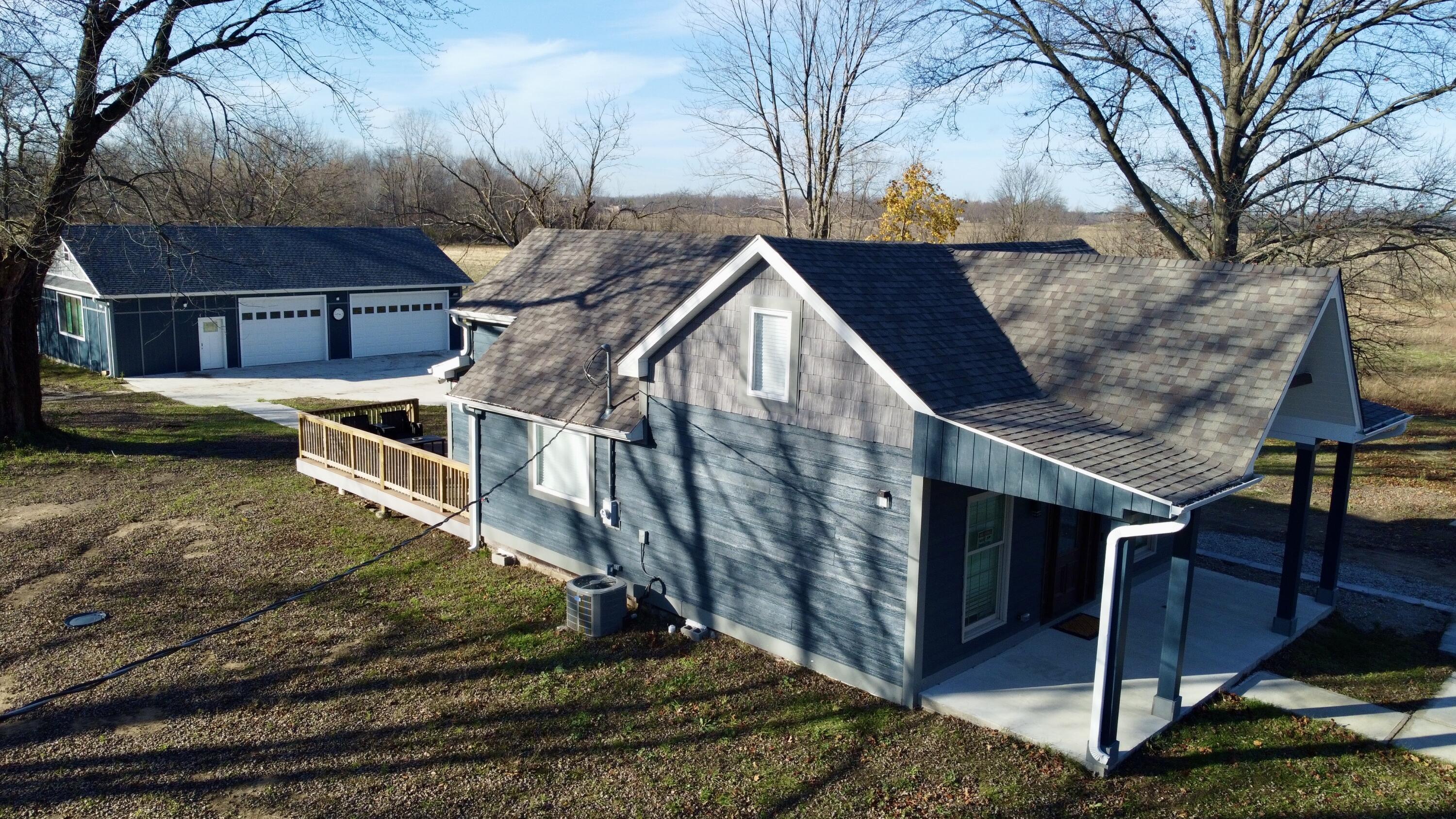 1982 South Benton Center Road Benton Harbor, MI 49022 - Photo 4 of 39 DJI_0648